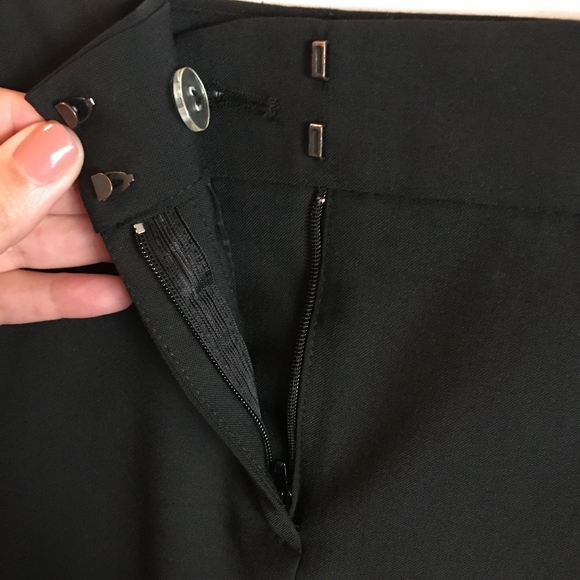 Express Editor Skirt - Picture 3 of 8